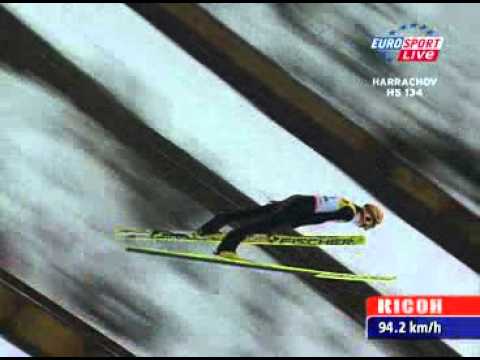 Roar Ljoekelsoey - 140.5m - Harrachov 2004