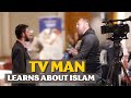 TV Channel Man Learns about Islam - Masjid Open House
