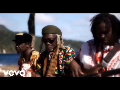 MidnightGroovers - Coco Ceck (Official Video)