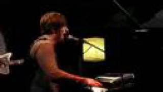 Seabird: Maggie Mahony live at Relevant