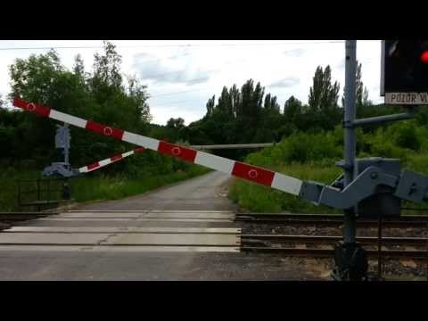 Přejezd u Blahuňov - R 607 Ohře /36607/445/405