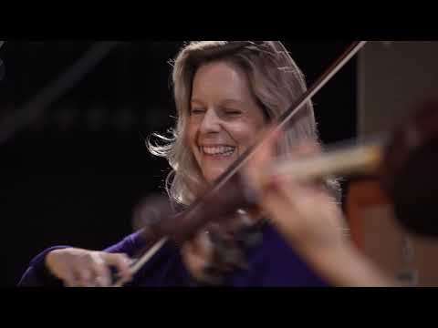 Clocks - Vitamin String Quartet Tribute to Coldplay