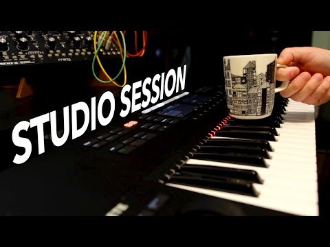 Making a song with Komplete Kontrol S49 MK2