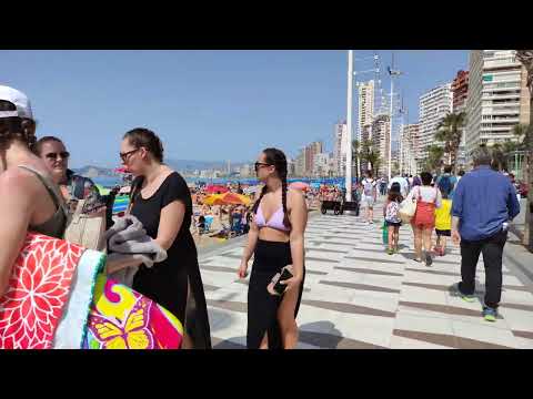BENIDORM 🇪🇦FULL LEVANTE BEACH EASTER WEEKEND  APRIL 2022 Costa Blanca Spain Walking Tour 4K