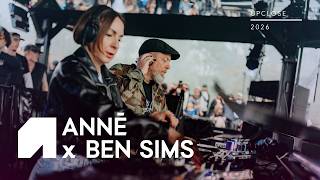 anne-ben-sims-upclose-2026