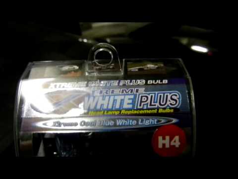 "PIAA Xtreme White Plus VS Silver Star Ultra"