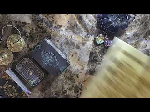 Sagittarius weekly tarot reading August 10 - August 17