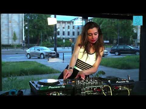 The Blue Oyster: Eduardo Smetana / 22.05 / 19 - 20