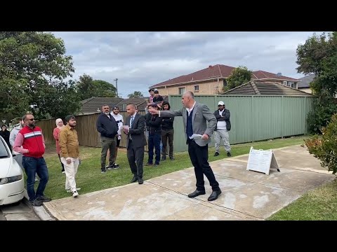 Back to back properties sold in Greenacre! 🤑