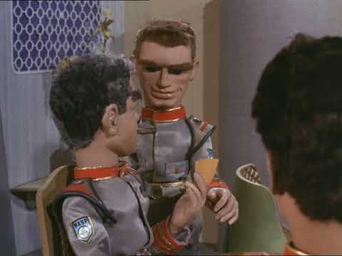 Stingray 30   A Nut for Marineville