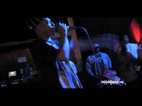 Bad Azz Performing Rich & Famous Live