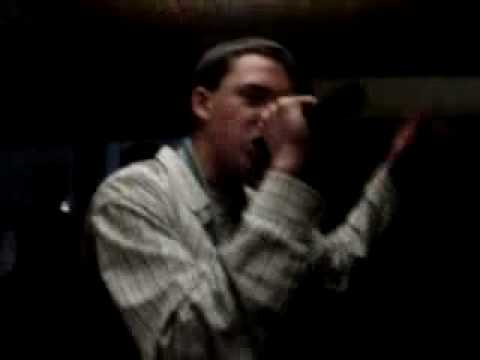 Defuckto "В Емеле"