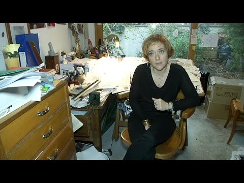 L'épouse de Tignous s'attache à faire vivre sa mémoire