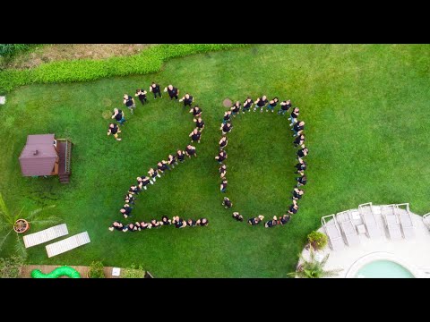 Ilyen nálunk egy csapatépítő 💜