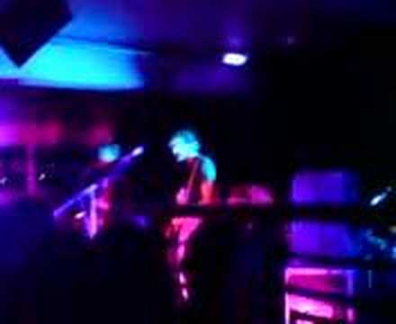 Broken Social Scene - Safety Bricks (live 16 Oct 2007)