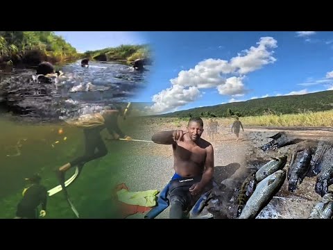 EPIC DIVING MISSION! 🤿 Under Water With A Crocodile & Catch And Cook 🔥