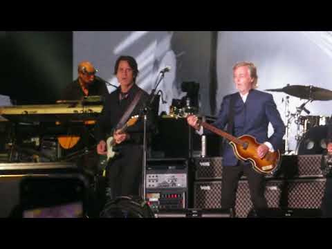 Paul McCartney - Can't Buy Me Love (Curitiba 2023)