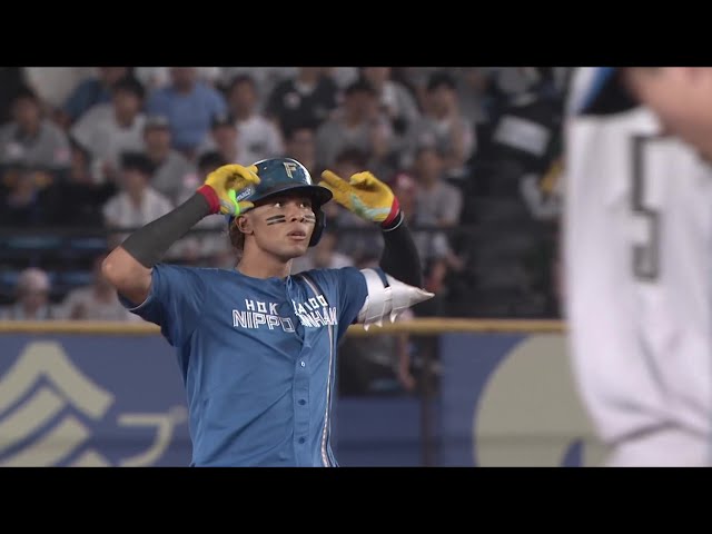 【3回表】先制!! ファイターズ・水谷瞬 センターの頭上を越えるタイムリー2ベースヒット!! 2025年9月2日 千葉ロッテマリーンズ 対 北海道日本ハムファイターズ