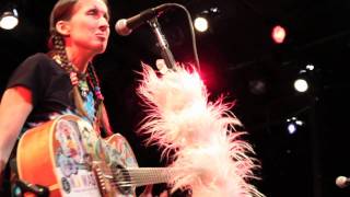 Aterciopelados - No Llores (Live on KEXP)