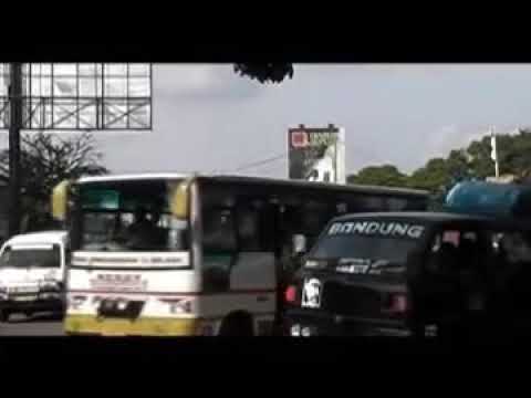 Masih ingat lagu Sunda ini? D'bozeg " pagawe mobil"