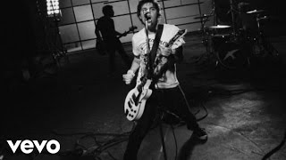 Neverstore - Shallow Beautiful People