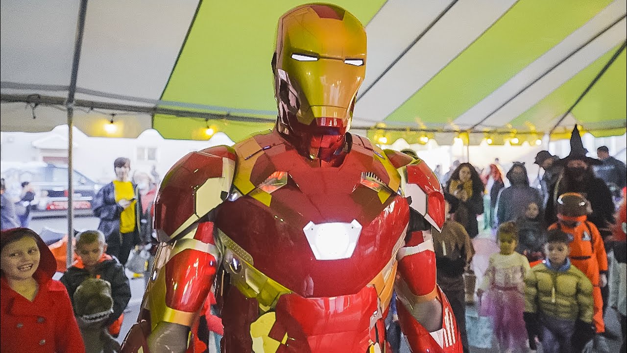 CRAZY $7,000 Functional IRON MAN Costume!!!