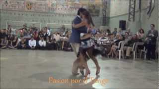 VIRGINIA GOMEZ CHRISTIAN  MARQUEZ bailando el tango PENSALO BIEN con el SEXTETO EN VIVO en EL MORAN