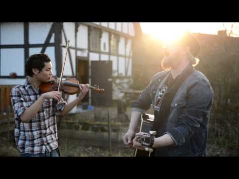 NORTH ALONE - Collecting Pictures (Live Session)