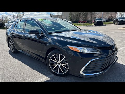 2022 Toyota Camry Hybrid XLE POV Test Drive & 28,000 Mile Review