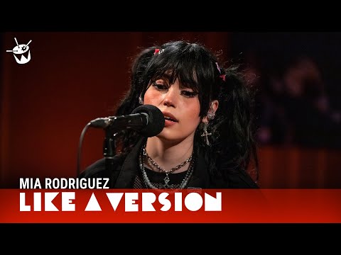 Mia Rodriguez covers Rex Orange County 'Corduroy Dreams' for Like A Version