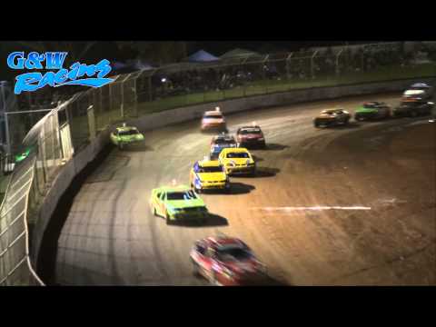 Modified Sedans - A-Main - Australian Title - Charlton Raceway - 30.03.13