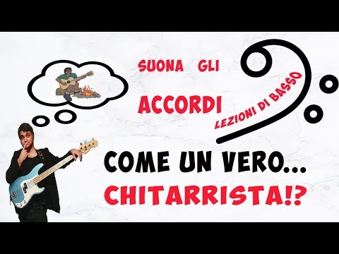 Suona gli accordi sul basso come un vero...chitarrista!