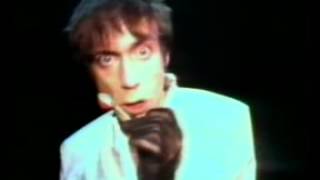 Videoklip Iggy Pop - I’m Bored s textom piesne