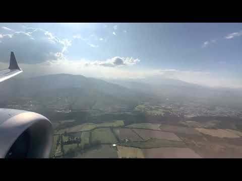 AMAZING AND BEAUTIFUL Landing and Approach at Quito in an AAL B737-8MAX!
