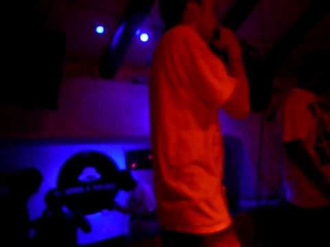 BREAKAGE  FEAT. NEWHAM GENERALS & DAVID RODIGAN - HARD@ sun and bass 09  /breakage & sp:mc & drs/