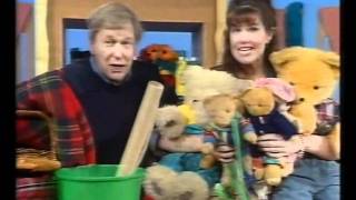 Play School - Angela and John - teddy bear&#39;s picnic Part I