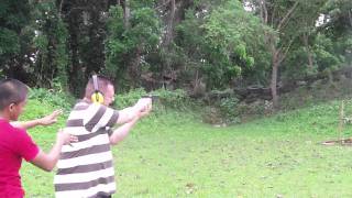 preview picture of video 'Me on the Glock 22, Bilar Bohol, Philippine Army Rangers camp.'