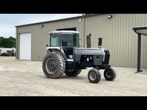 White Field Boss 2 85 tractor