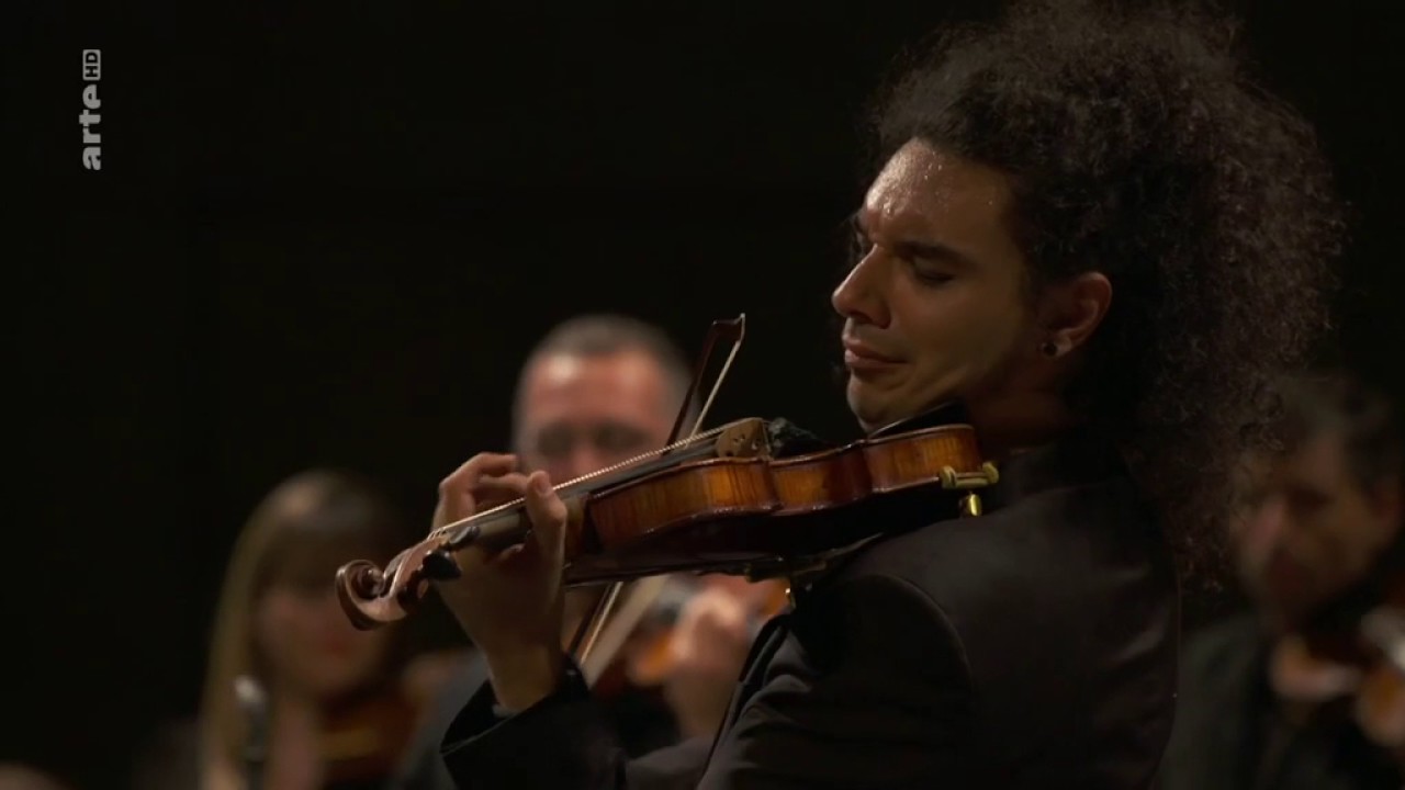Bach - Violin Concerto BWV 1041, 1043, 565