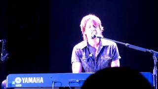 Keith Urban - &quot;Thank You&quot; 10/08/09