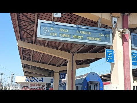 Anunț în gara CFR Iași la tracțiunea trenului R 5522 Târgu Neamț-Iasi