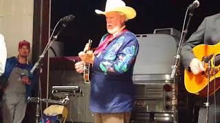 Original Doyle Lawson & Quicksilver / Yellow River