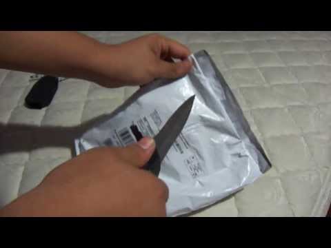 ASMR: Silent Unboxing Battery Charger