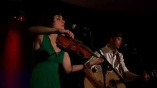 Carrie Rodriguez & Luke Jacobs -  I Don´t Mind Waiting