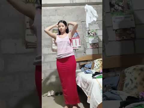 yuk intip gadis cantik Ganti pakaian sangat menggoda