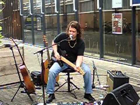 Duffhuës - Live @ GIGANTApeldoorn Netherlands 8 may 2011 -1-