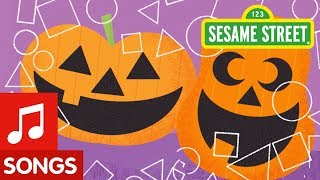 Sesame Street: Making Pumpkin Faces | Halloween Song