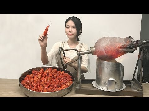 E19 Cooking Crayfish in popcorn popper?! Boom~Your spicy crayfish is to be served immediately.