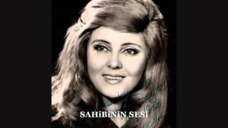 Güler Tacer - GÜLE SORMA O BİLMEZ AŞKI SEVDAYI