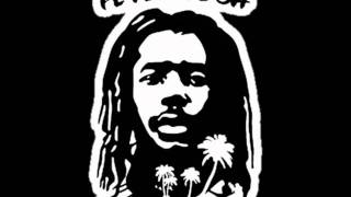 Peter Tosh with The Wailers - Soon Come.